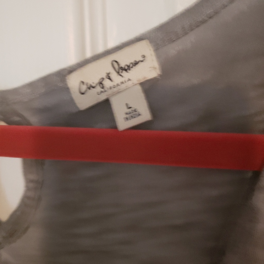 Chip & Pepper Tissue Top - Picture 2 of 2